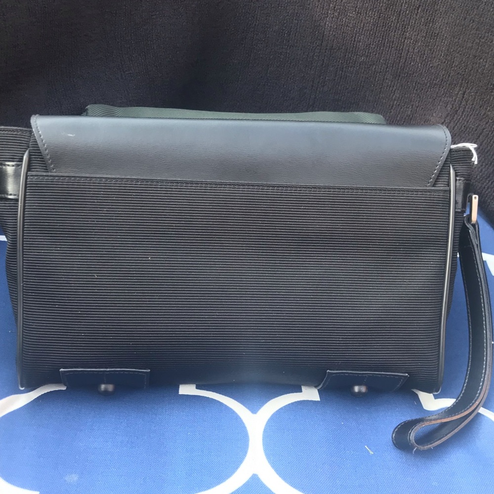 Authentic MONTBLANC bag leather trim wristlet - Picture 7 of 8
